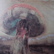 Ce détail d'un dessin de Victor Hugo représente un champignon amanite tue-mouches se dressant dans la campagne, avec son chapeau comme une coccinelle à points blancs.
