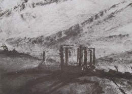 Ce détail d'un dessin de Victor Hugo représente un gibet, auquel sont accrochés des pendus, et une croix, sur une colline, sous un ciel de traîne.