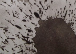 Ce détail d'un dessin de Victor Hugo représente une tache et ses éclaboussures collatérales.