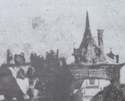 Ce détail d'un dessin de Victor Hugo représente des toits et une tour, au sommet pointu, sur laquelle grincent les girouettes.