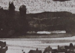 Ce détail d'un dessin de Victor Hugo représente une colline, au-dessus d'un cours d'eau, sur laquelle se profile la silhouette d'un moulin et une autre bâtisse. On aperçoit, en bas de l'image, les toits de Chelles.
